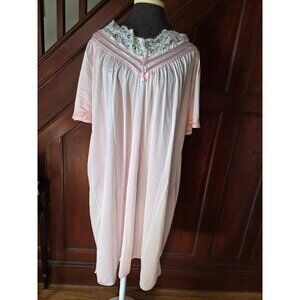 Vintage Erica Loren New York Pink Nightgown Lace Collar Short Sleeve 2x Sleepwea